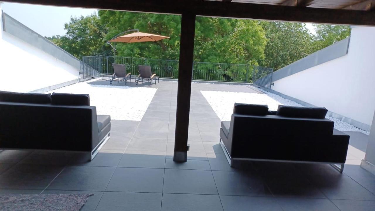 Ferienwohnung Mit Kamin Und Traumhafter Dachterrasse Mit Weitblick In Die Natur Neu Gaarz Екстер'єр фото